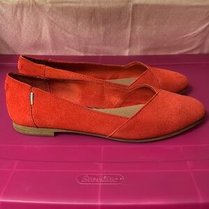 Toms Julie Flat Poinsettia Suede